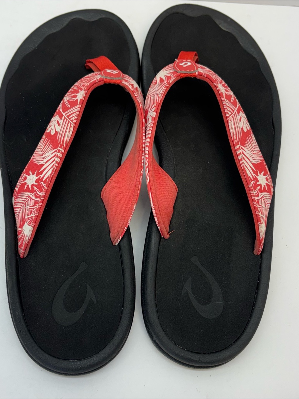 OluKai 'Ohana Women's Sandals Size 8.5 Lehua Flower Onyx Red Flip Flop Beach - Picture 4 of 7